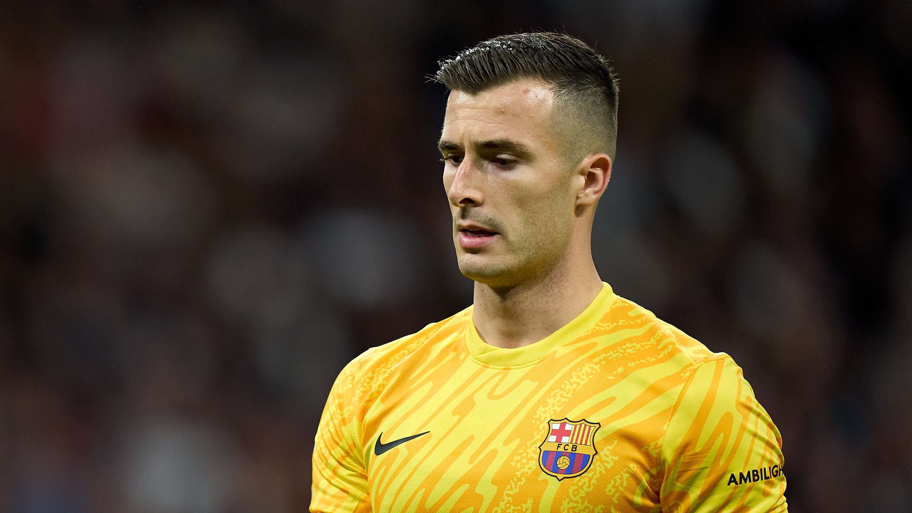 队在激烈的 队在激烈的