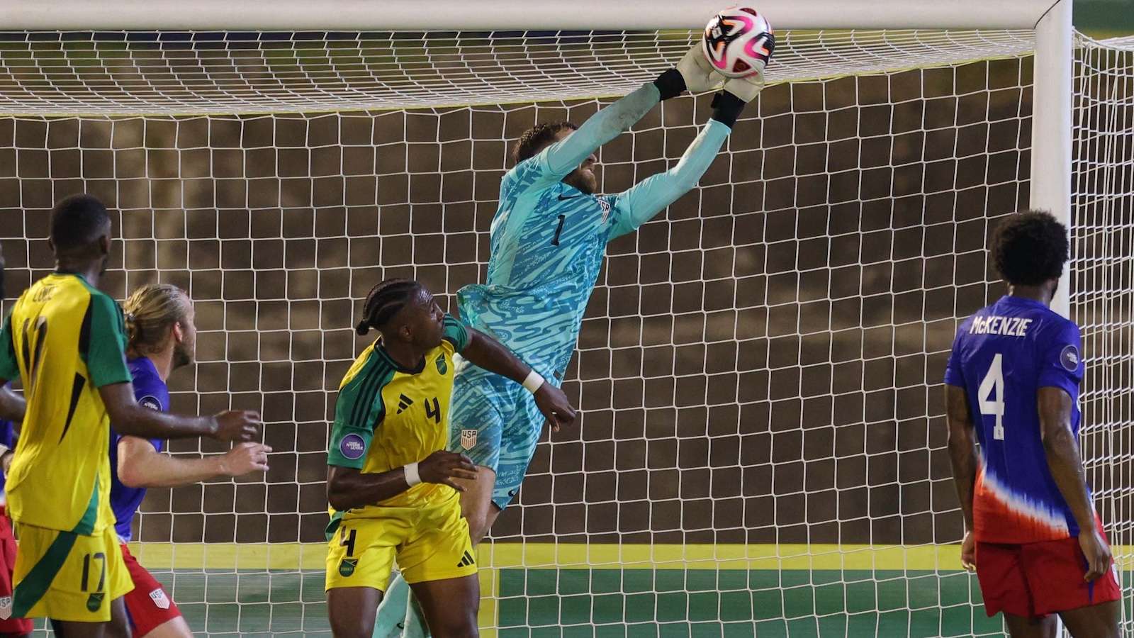 容和期待 容和期待