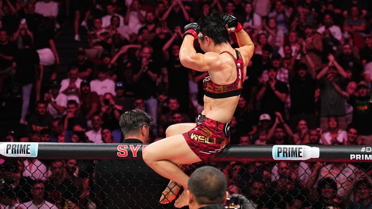 [篮球]李弘权单臂劈扣排名2024年度好球第61位.